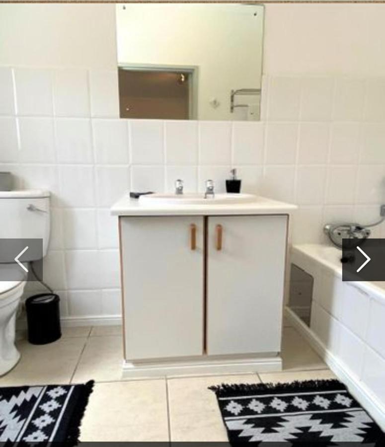 Appartamento Castelton 48A Plettenberg Bay Esterno foto
